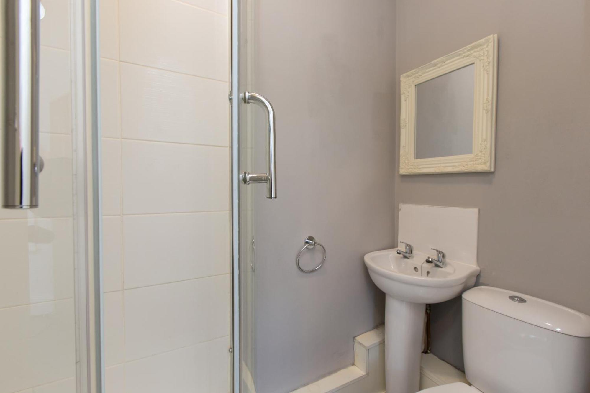 Townhouse @ Electricity Street Крю Екстер'єр фото